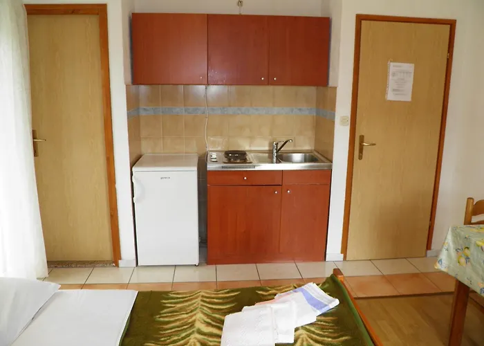 Apartmán With Parking Space Baska, Krk - 24181